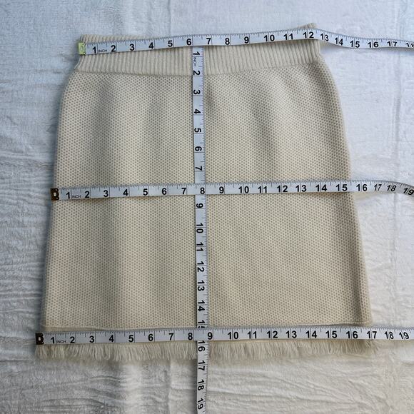 Lisa Yang Adela Skirt 100% Cashmere Cream Size 0 Extra Small XS Mini Fringe Trim - Picture 6 of 14